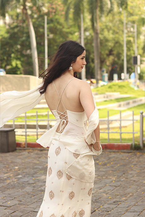 White Swan Sculpting Mermaid Lehenga Set With Corset Back